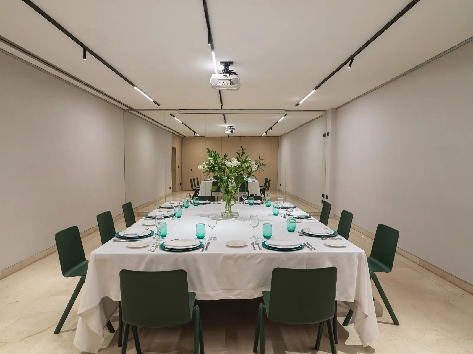 Restaurant image 4