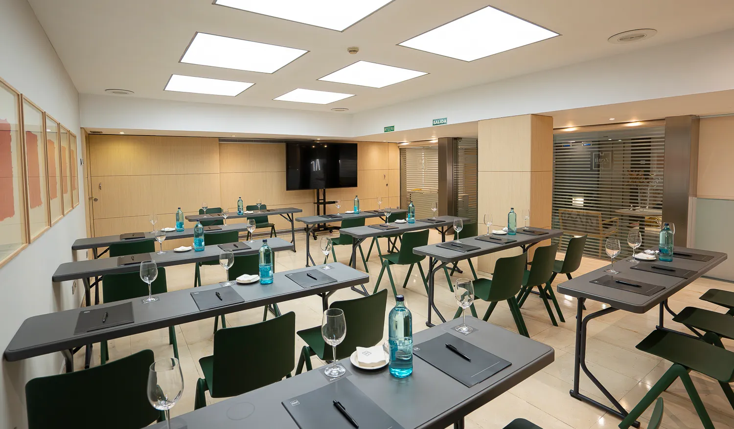Restaurant image 1