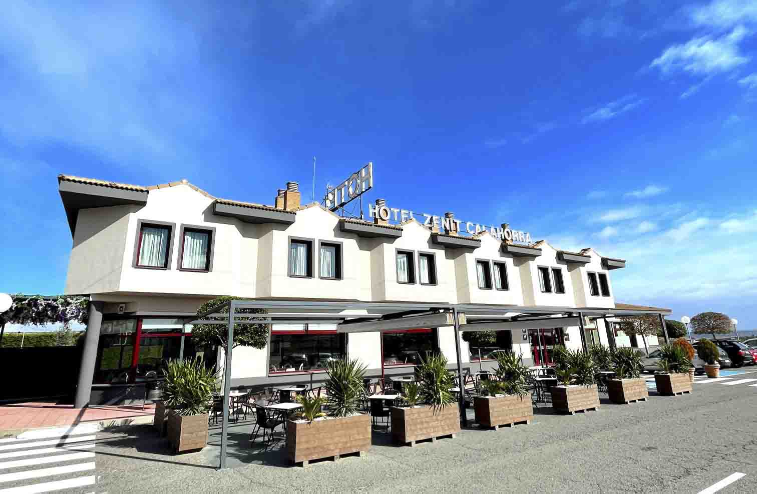 FACHADA HOTEL