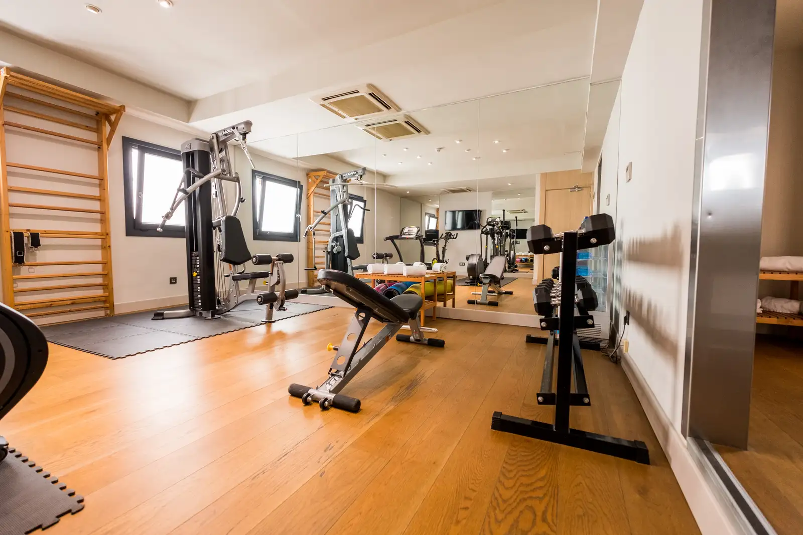 Gimnasio_galeria_001