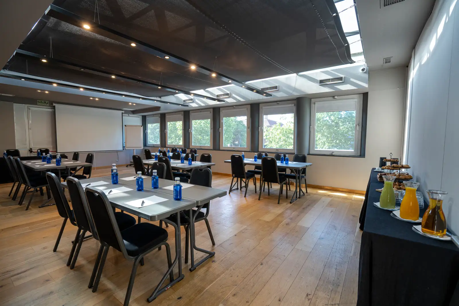Restaurant image 1