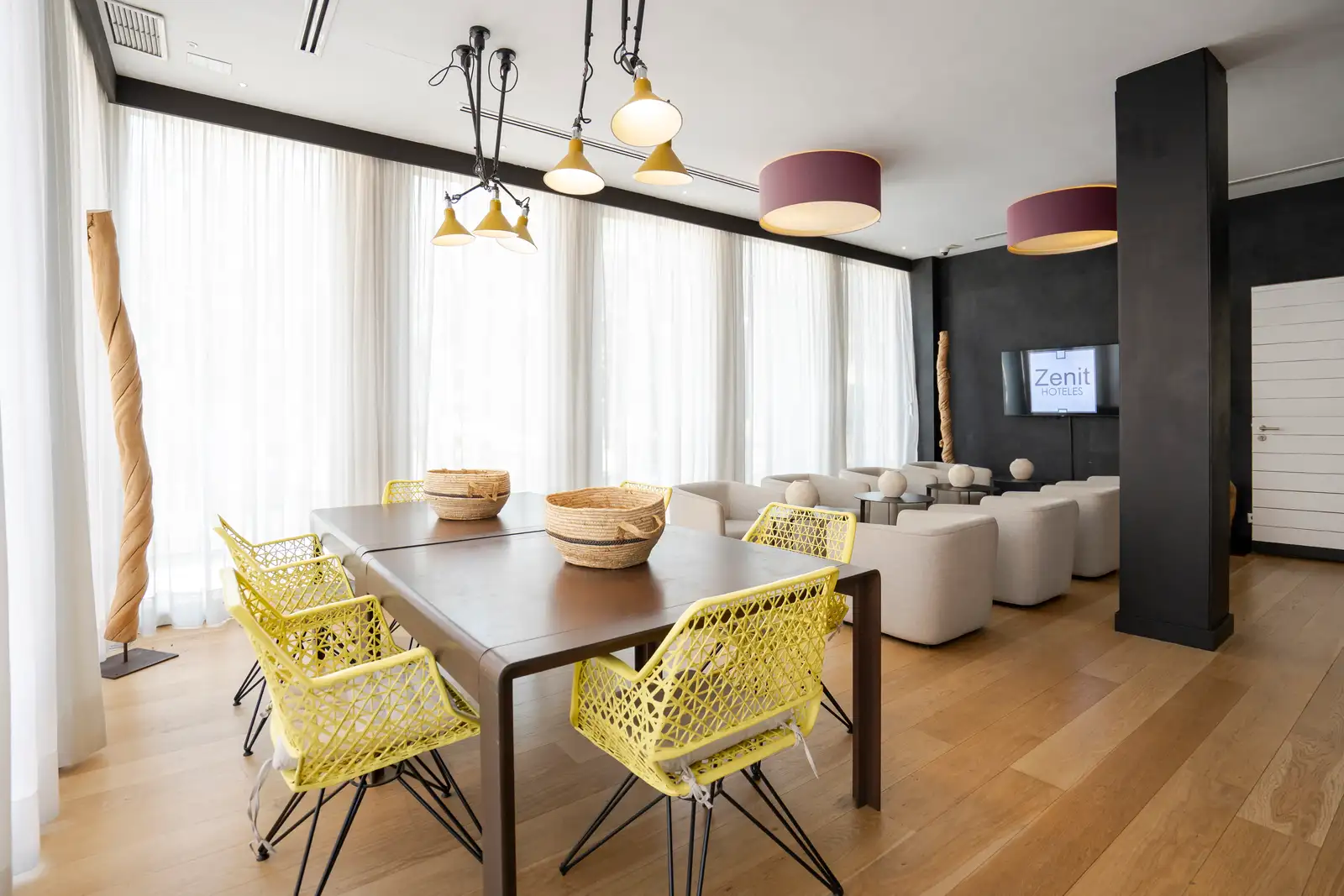 Restaurant image 24