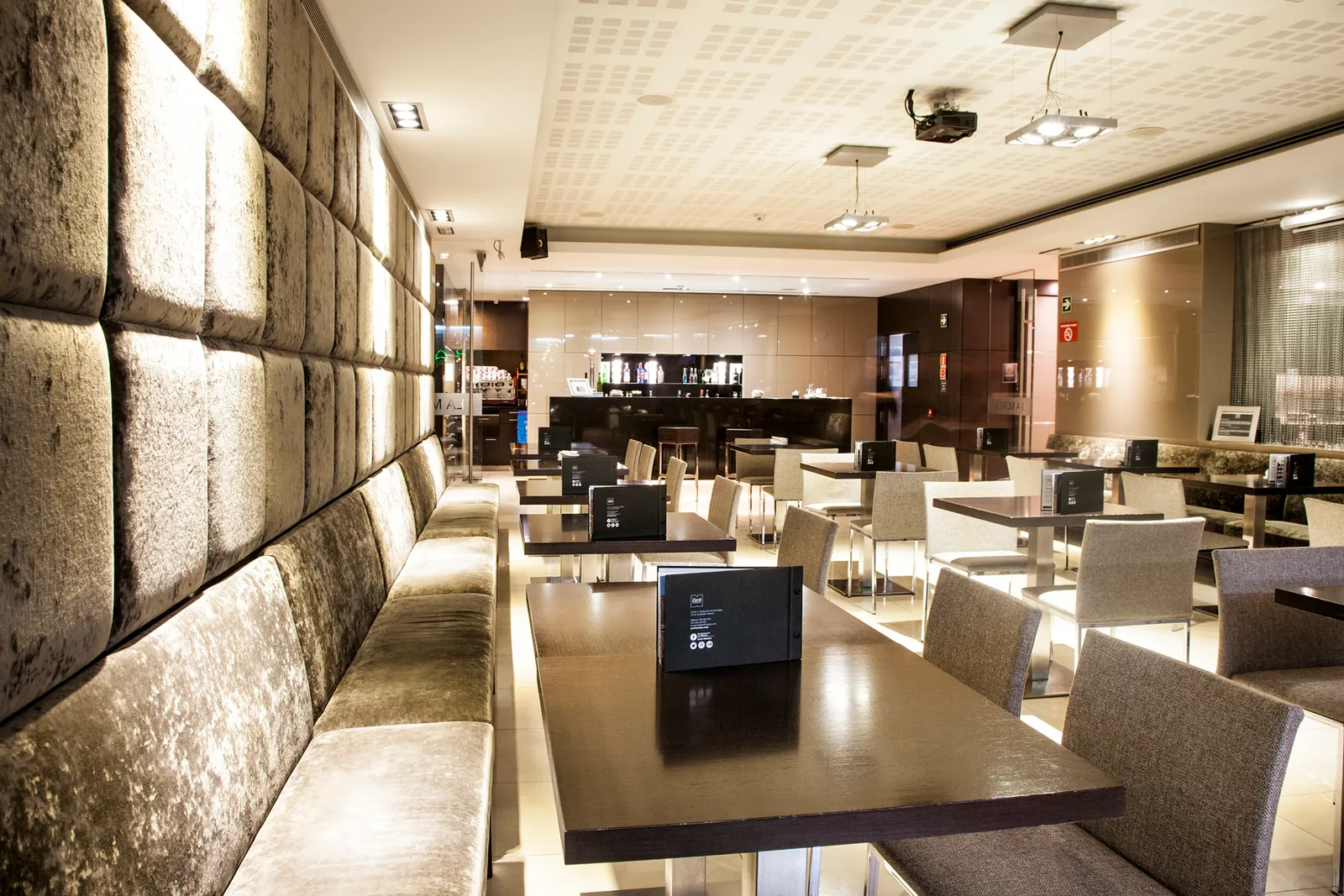 Cafeteria_Zenit_Pamplona-001