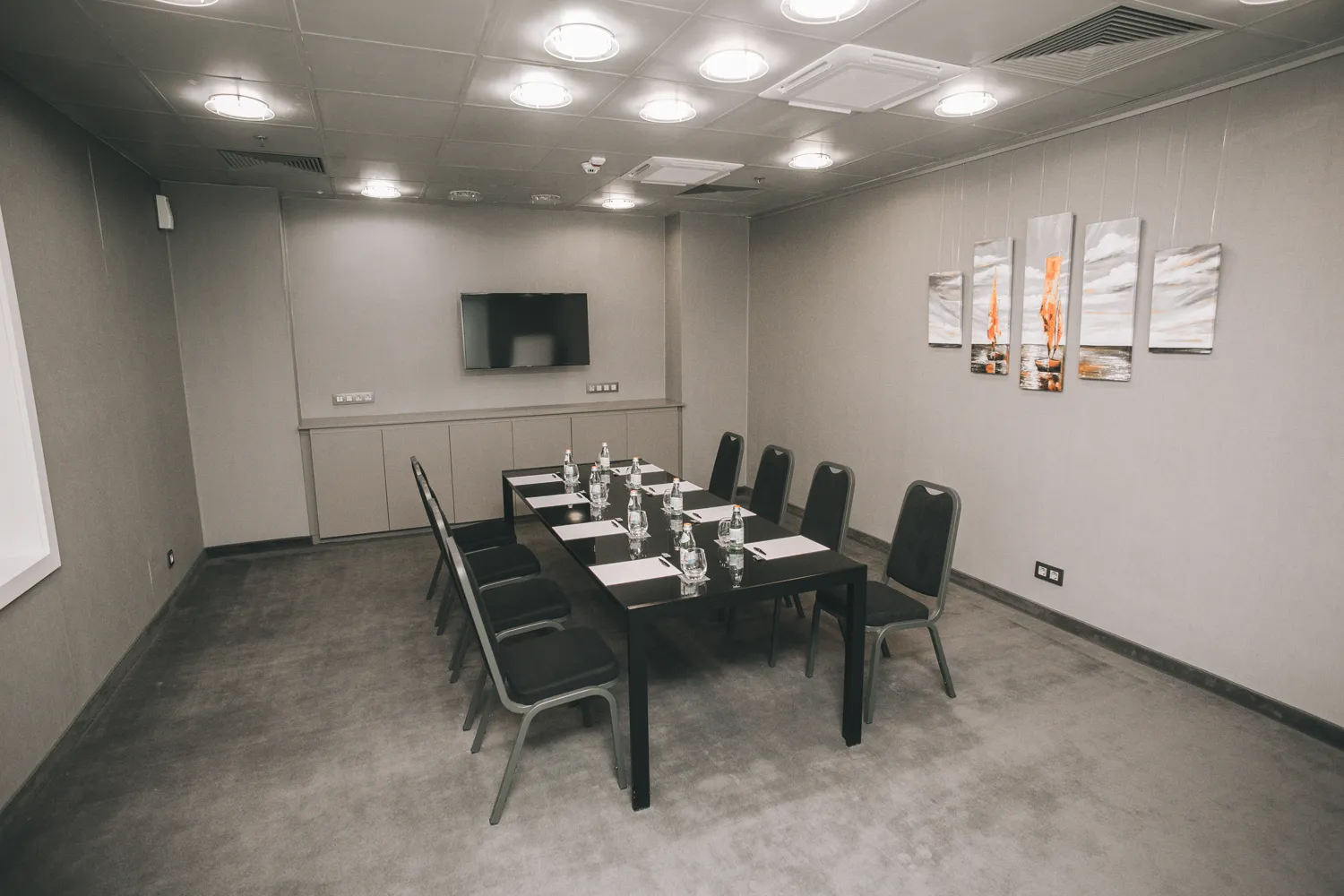 Restaurant image 1