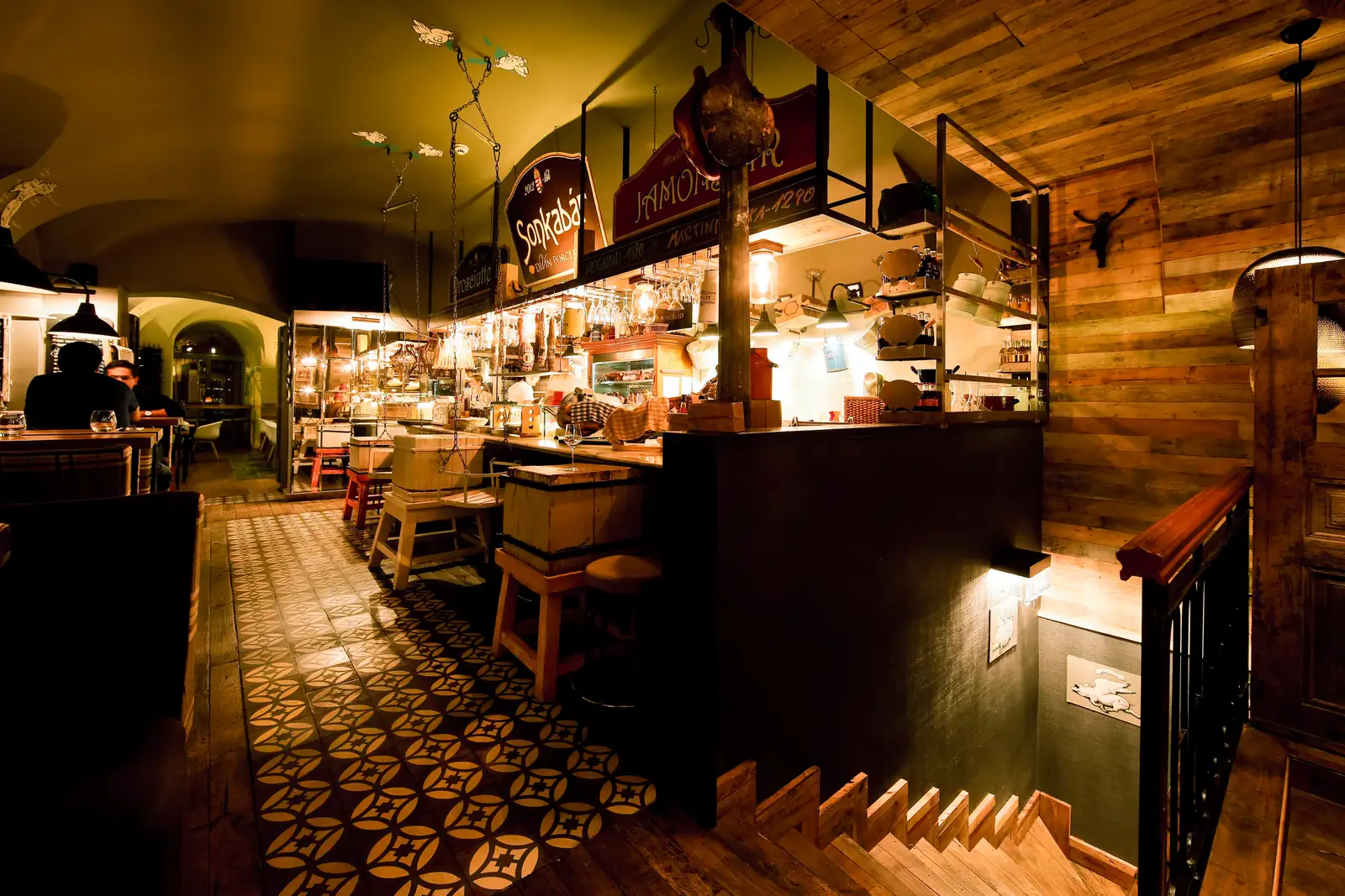 Restaurant image 16
