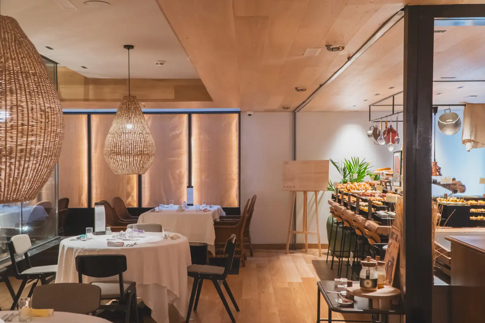 Restaurant image 15
