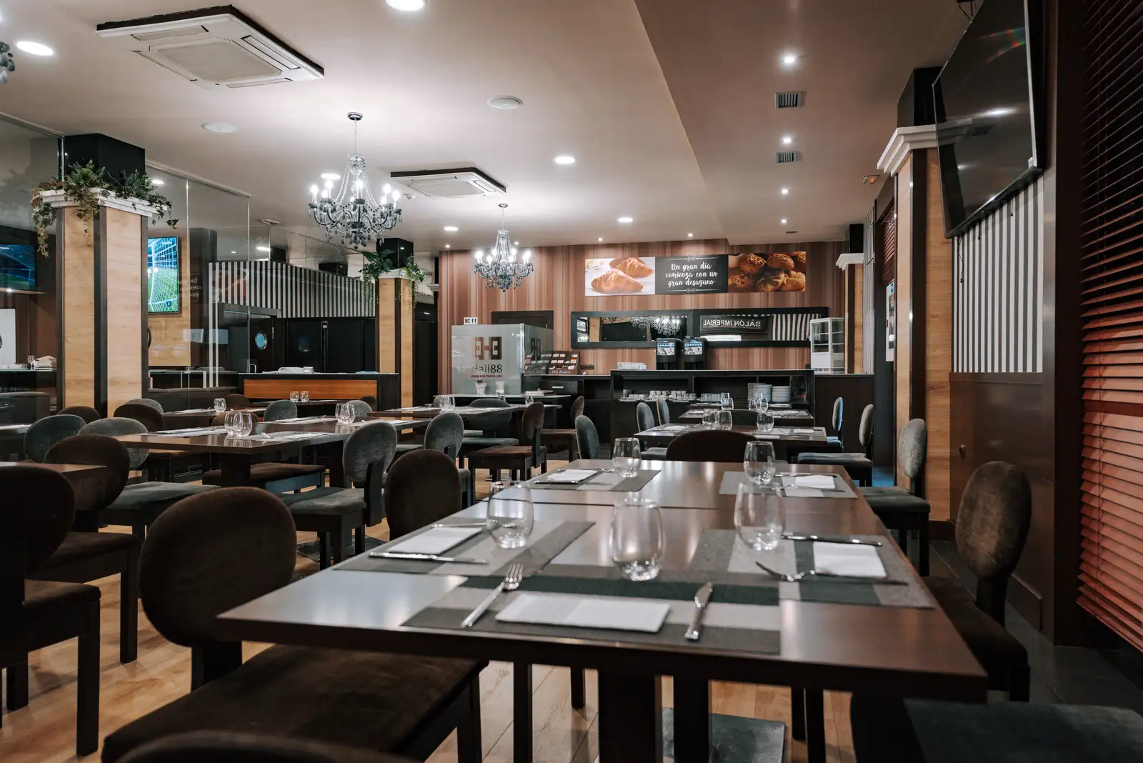 Restaurant image 2